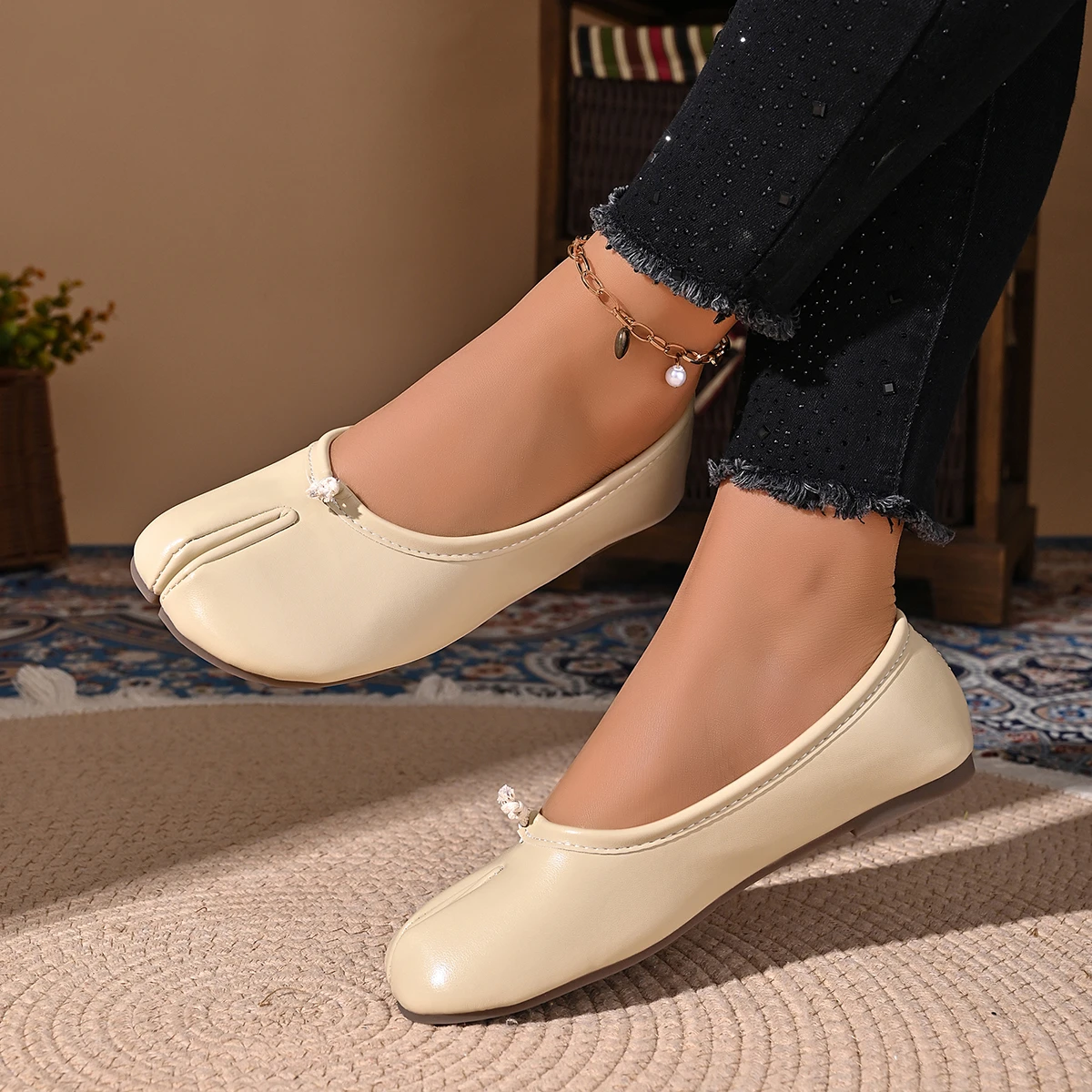 Women Cozy Leather Flats Split Hoof Toe Loafers Femme Mary Jeans Mocasines Ladies Ballerina Shoe