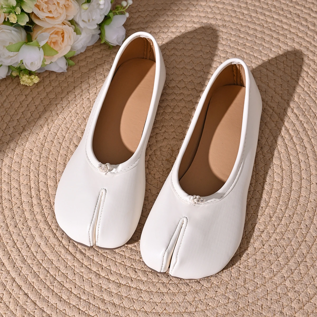 Women Cozy Leather Flats Split Hoof Toe Loafers Femme Mary Jeans Mocasines Ladies Ballerina Shoe