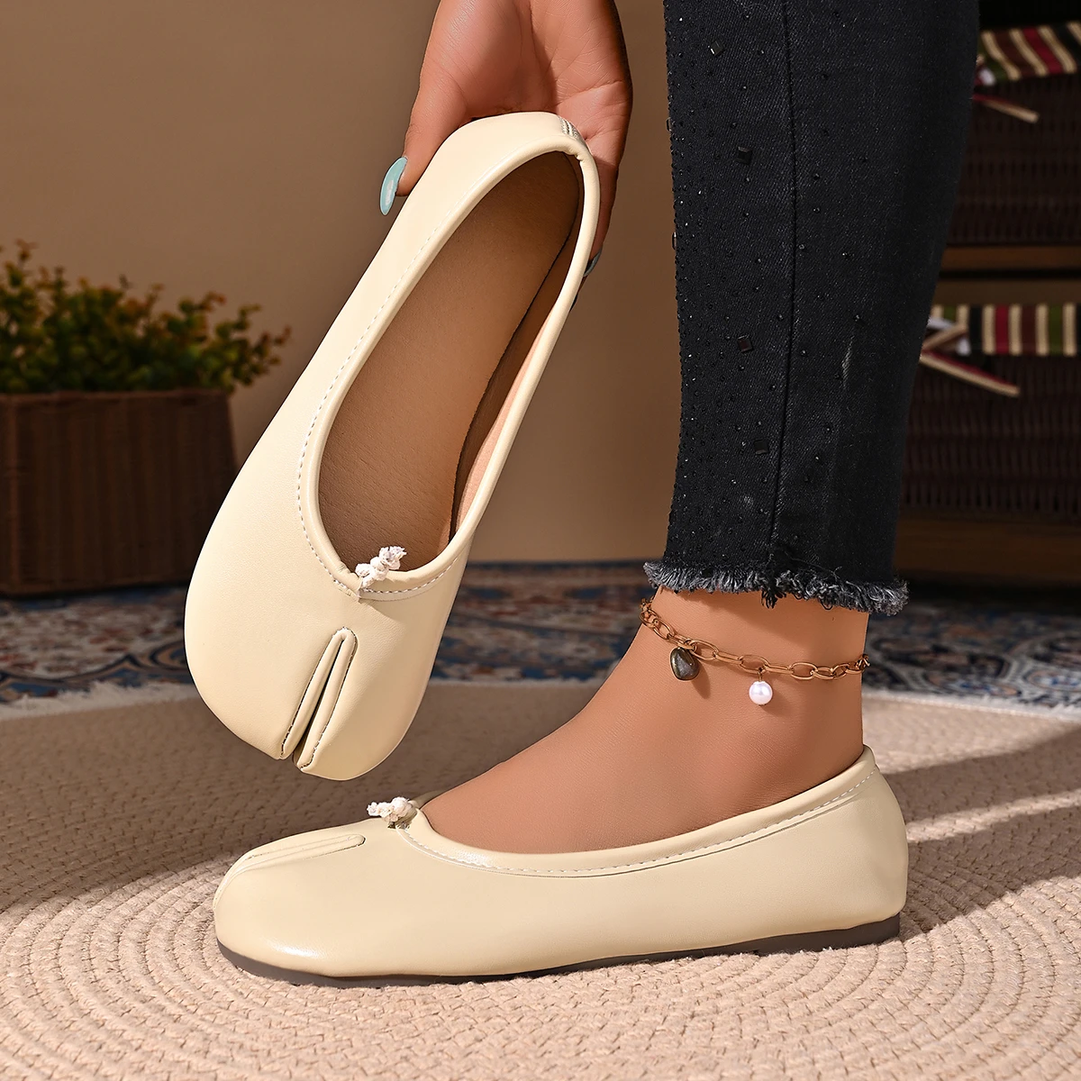 Women Cozy Leather Flats Split Hoof Toe Loafers Femme Mary Jeans Mocasines Ladies Ballerina Shoe