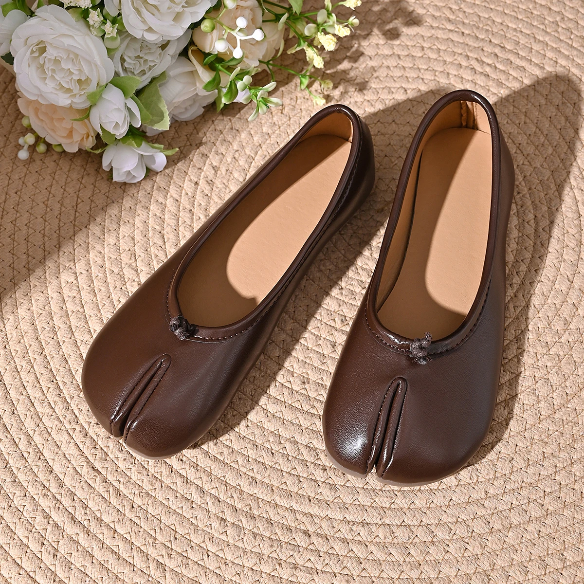 Women Cozy Leather Flats Split Hoof Toe Loafers Femme Mary Jeans Mocasines Ladies Ballerina Shoe
