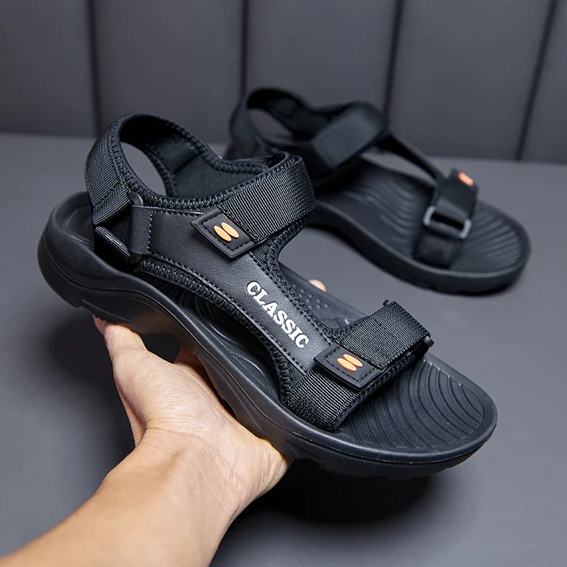 2026 Men Sandals Summer Leisure Beach Holiday Sandals Men Shoes New Outdoor Sneakers Male Retro Comfortable Casual Sandals Men