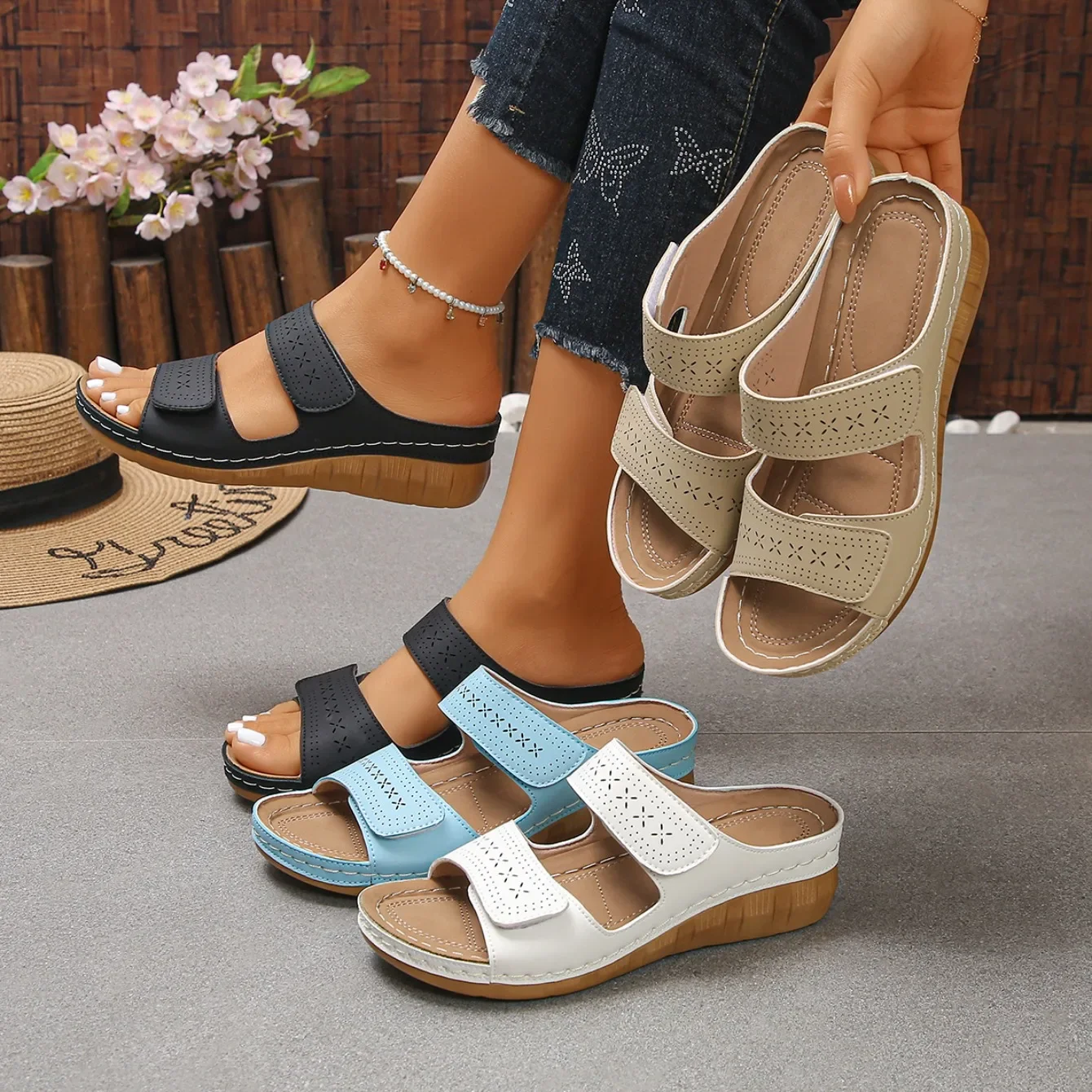 Women Sandals Casual Wedge Slippers Comfortable Thick-soled Open-toe Slippers Platforms Women Shoes Fashion Lightweight Sandals