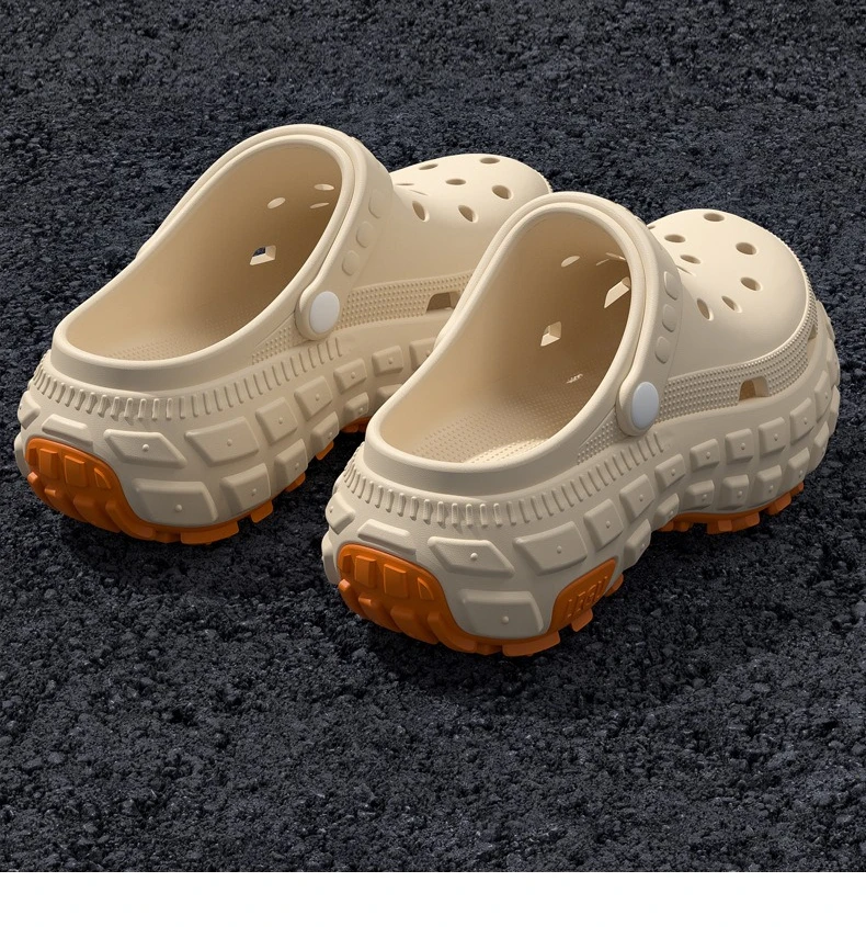 Thick soled perforated shoes for men's summer new trend slip resistant wear-resistant and odorless sandals for driving