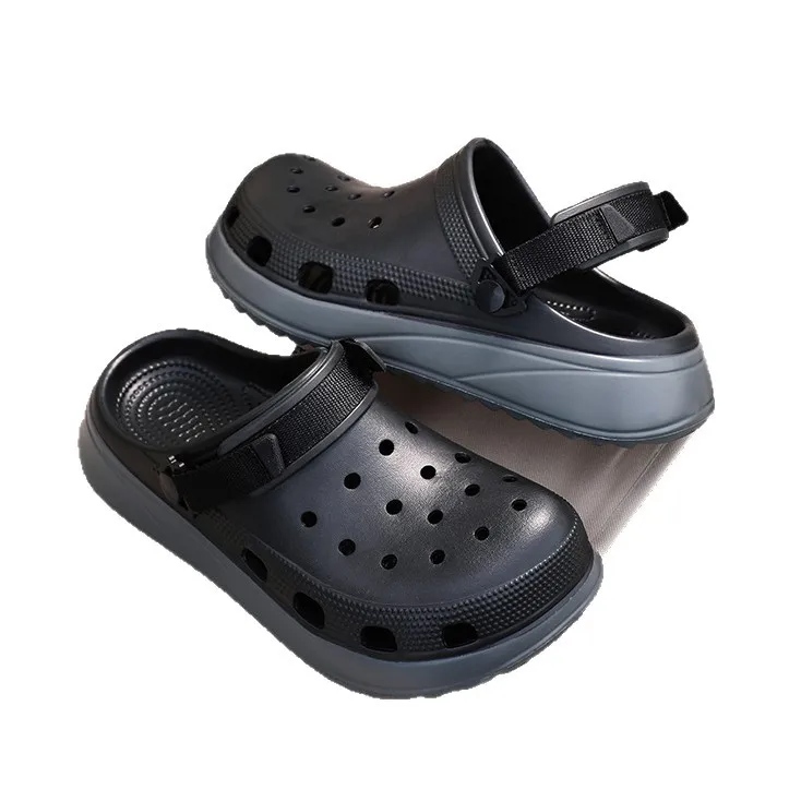 New men's large size Internet celebrity fashion trend double color hole shoes summer sports beach cool slippers