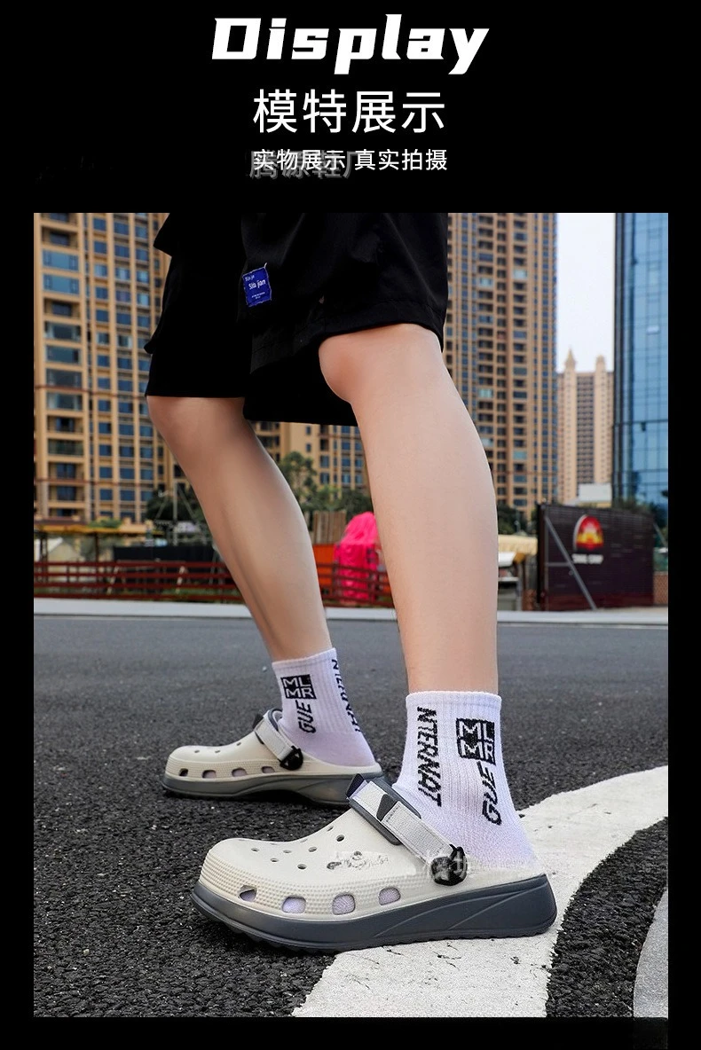 New men's large size Internet celebrity fashion trend double color hole shoes summer sports beach cool slippers