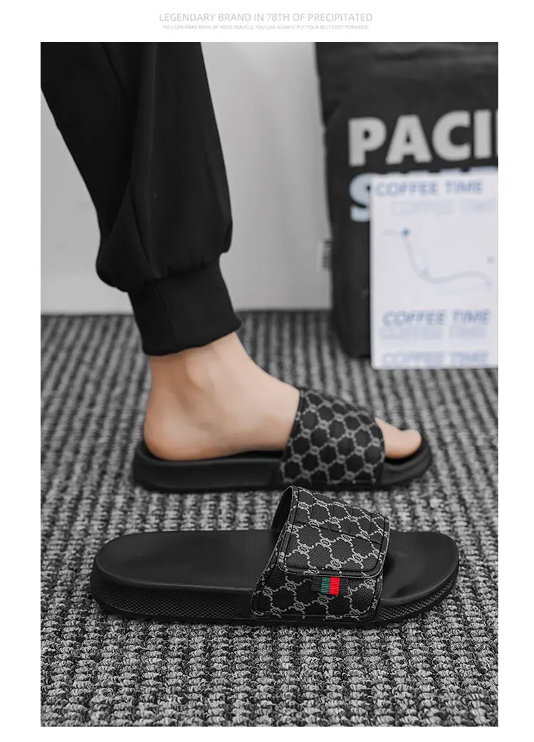 Summer Beach Slippers Men's Fashion Comfortable Breathable Sandals Indoor and Outdoor Sandals Plus Size 46 47