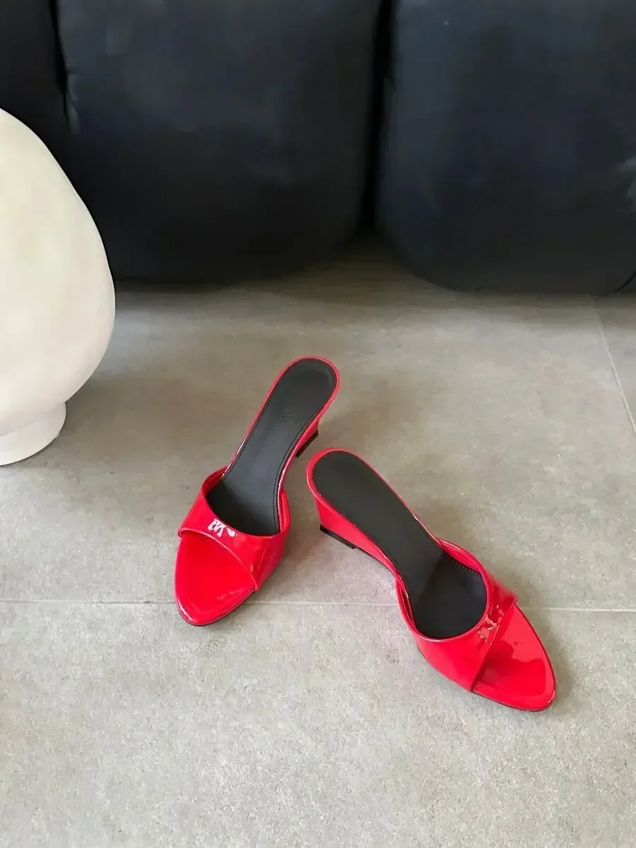 2026 Wedges Heel Women Slippers Comfort Open Toe Slip On Pumps Ladies Outdoor Patent Leather Daily Wear Party Dress Slides