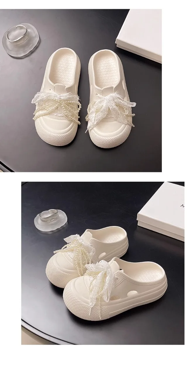 A Pair of New Women's Slippers, Wear-Resistant, Non-Slip, Sporty, Comfortable, Simple and Fashionable Women's Shoes for Outdoor Wear