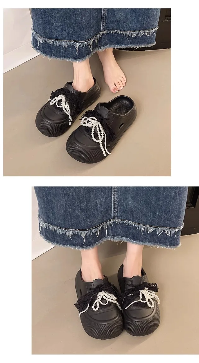 A Pair of New Women's Slippers, Wear-Resistant, Non-Slip, Sporty, Comfortable, Simple and Fashionable Women's Shoes for Outdoor Wear