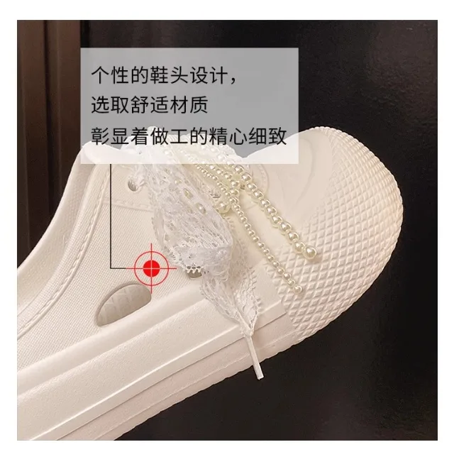 A Pair of New Women's Slippers, Wear-Resistant, Non-Slip, Sporty, Comfortable, Simple and Fashionable Women's Shoes for Outdoor Wear