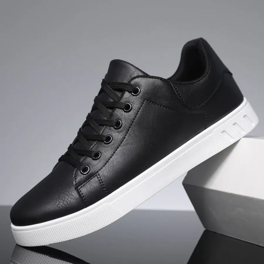 1 Pair of Minimalist Skate Shoes, Two Colors Available, Versatile and Comfortable, Plus Size Lace-Up, Soft Sole Lightweight, All