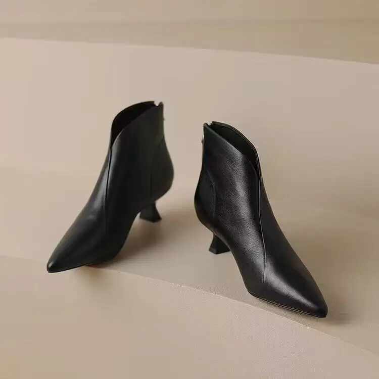 Autumn Winter Pointed Toe Women Ankle Boots Fashion Elegant Zippers Short Booties Vintage Ladies Square Heels Casual Shoes