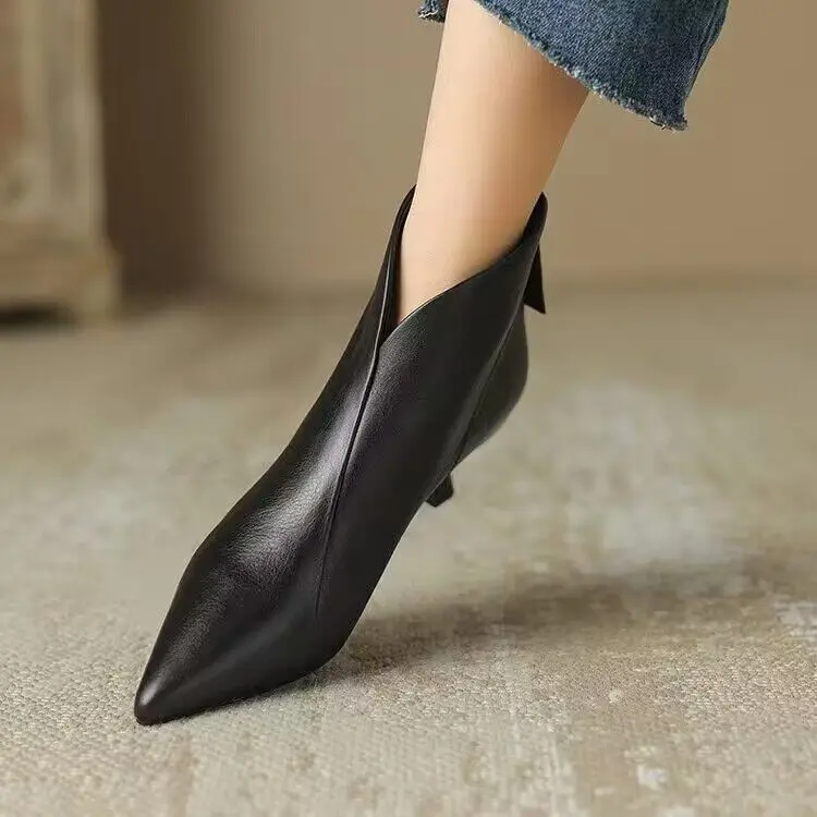 Autumn Winter Pointed Toe Women Ankle Boots Fashion Elegant Zippers Short Booties Vintage Ladies Square Heels Casual Shoes