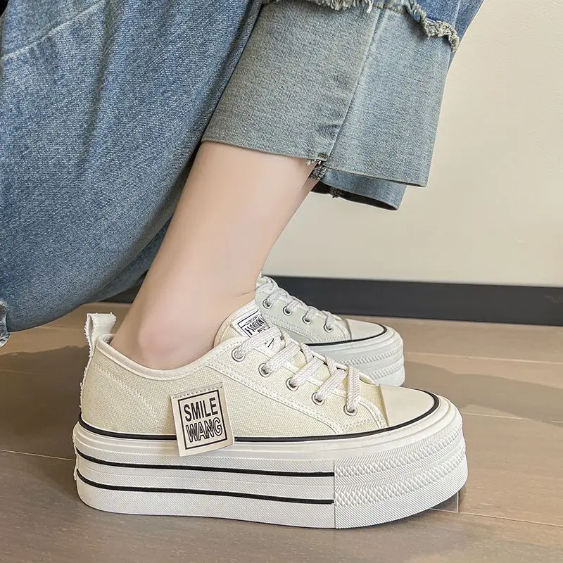 2026 New Women's Black Platform Canvas Sneakers Lace-up Comfortable Shoes Fashion Outdoor Multi-functional Sports Canvas Shoes