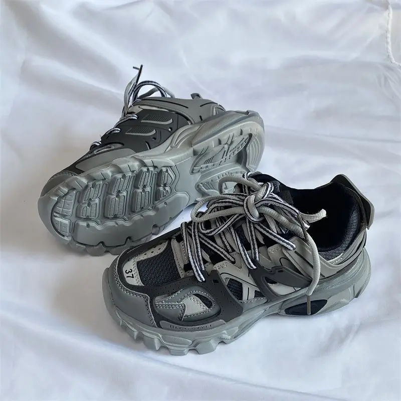 Brand Design Black Chunky Sneakers Unisex Fashion New Men's Dad Shoes Trendy Casual for Girls And Boys