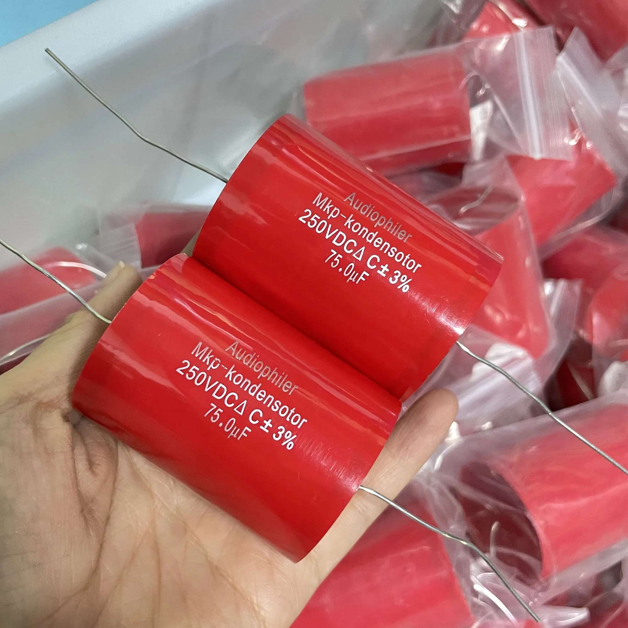 2PCS Audiophiler Axial MKP Capacitor 75uf 250V DC ±3% Test And Matched HIFI Frequency Dividing Audio Capacitance