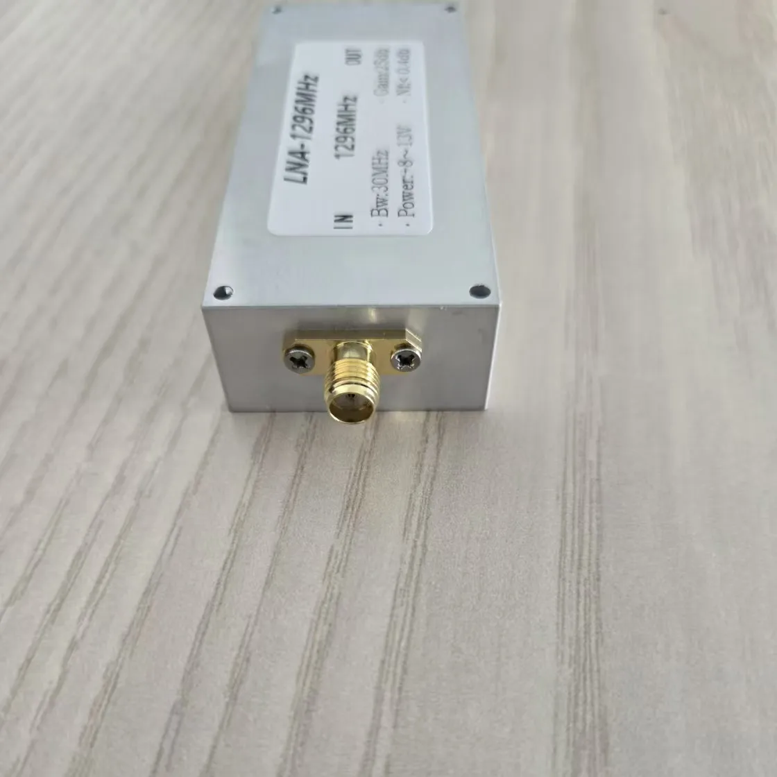 LNA bandpass low-noise antenna amplifier 1296MHz bandwidth 30MHz 25db broadband linear