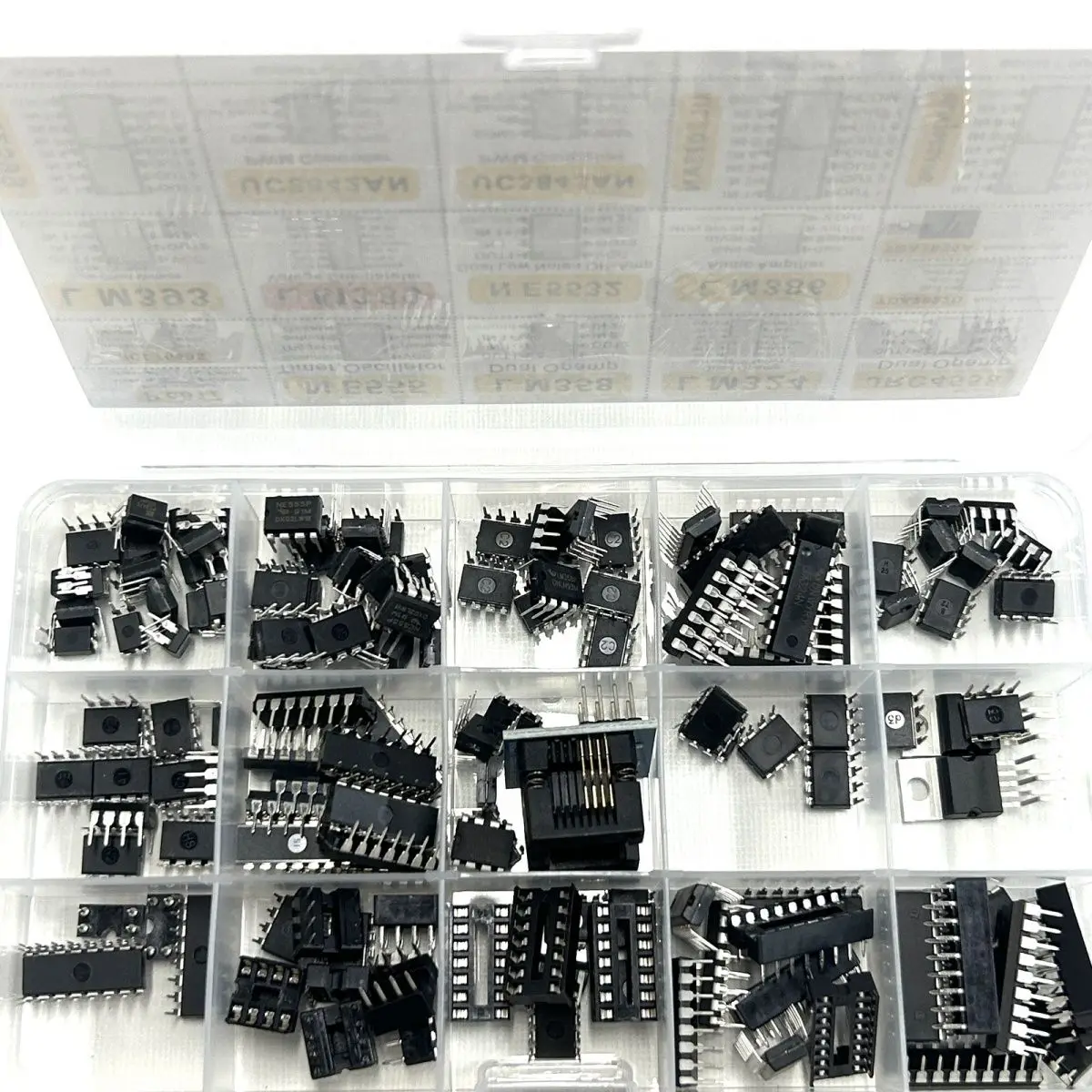 150Pcs Assorted IC Chip Kit Op-Amp Oscillator PC817 NE555 LM358 LM324 Transistor Array Electronic Components Set with Sockets