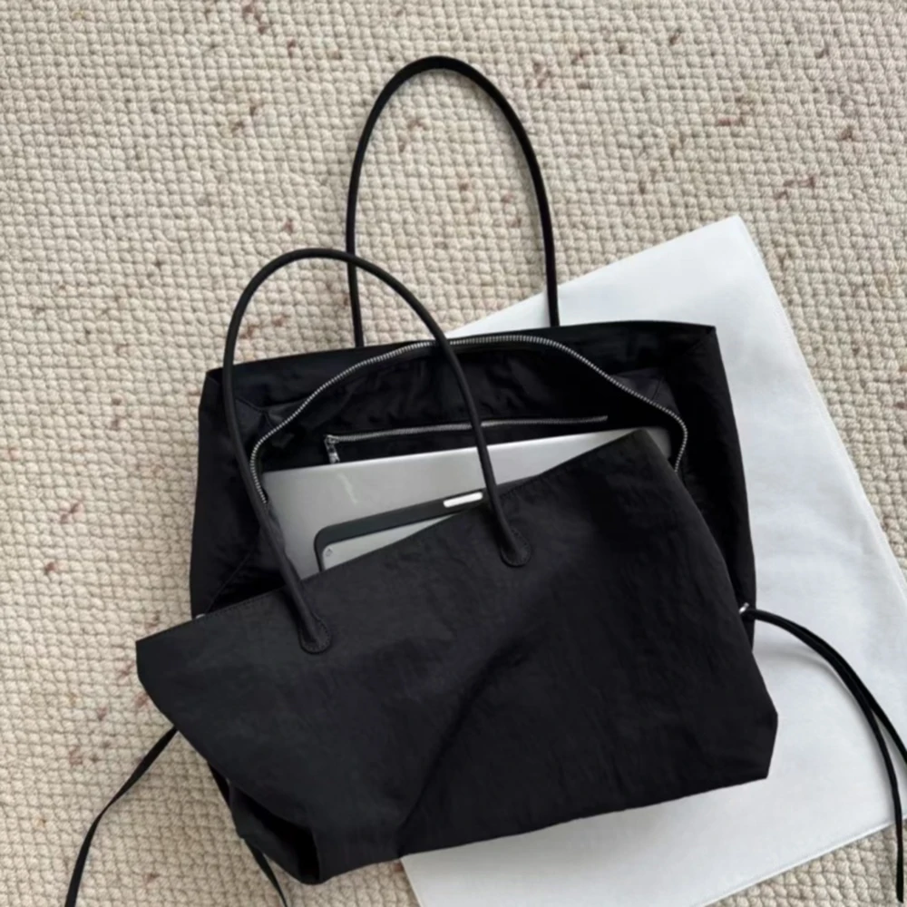 Women's Solid Black Cool Tote Bag 2025 New Fashion Simple Nylon Large Capacity Commuter Double Zipper Compartment HandBags