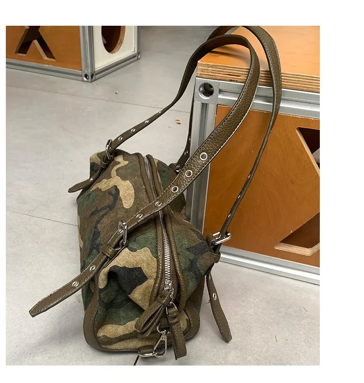 Brand Design Camouflage Women Handbags Large Capacity Canvas Shoulder Bag Commuting Ladies Travel Female Armpit Bag