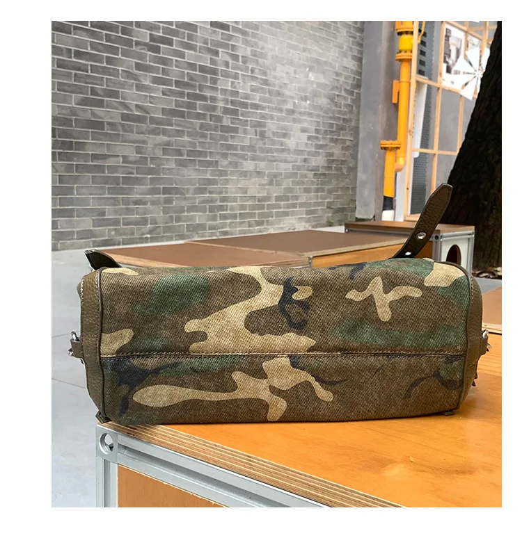 Brand Design Camouflage Women Handbags Large Capacity Canvas Shoulder Bag Commuting Ladies Travel Female Armpit Bag
