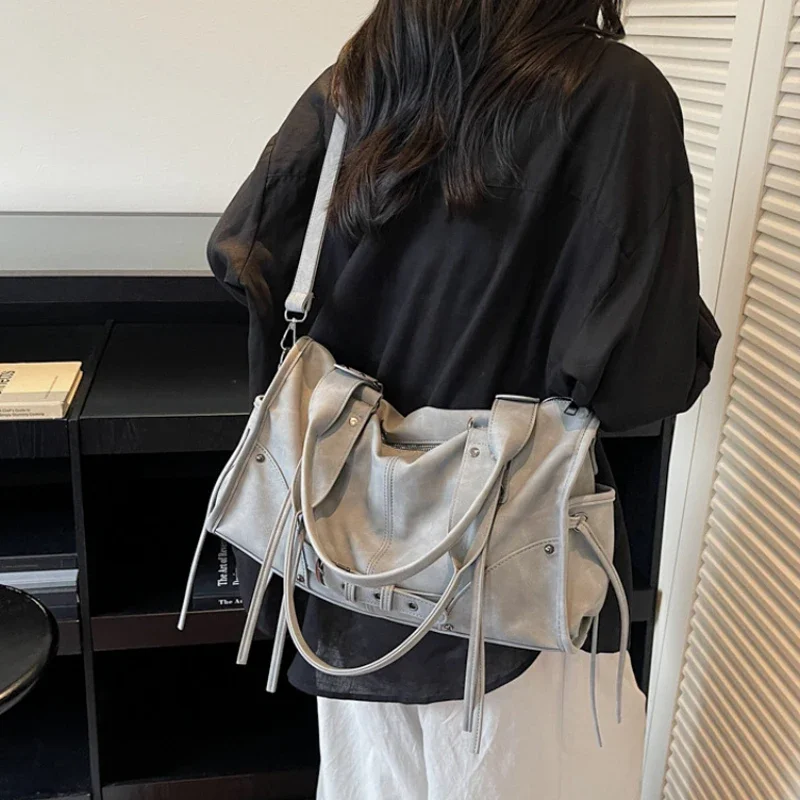 Retro Motorcycle Handbag Women Horizontal Tote Storage Tassel Design Pillow Shoulder Bag Trendy Large Capacity Soft Underarm Bag