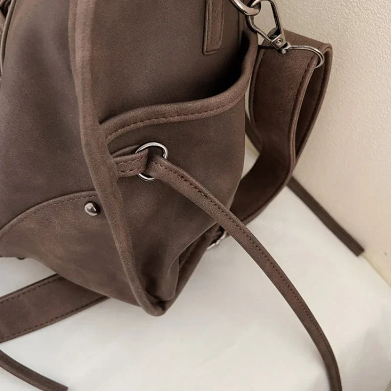 Retro Motorcycle Handbag Women Horizontal Tote Storage Tassel Design Pillow Shoulder Bag Trendy Large Capacity Soft Underarm Bag