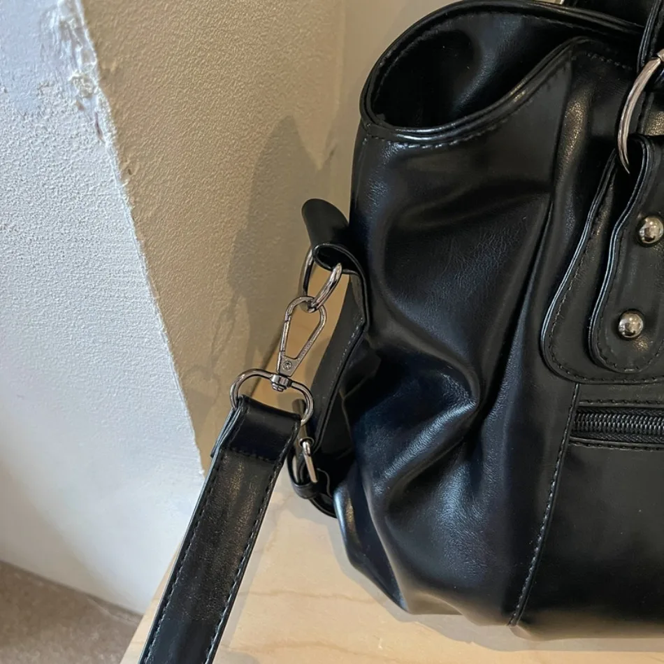 Luxury Shoulder Bag for Women 2026 New Casual Crossbody Bag Ladies Daily Commute Handbag Large Capacity Soft PU Leather Tote Bag