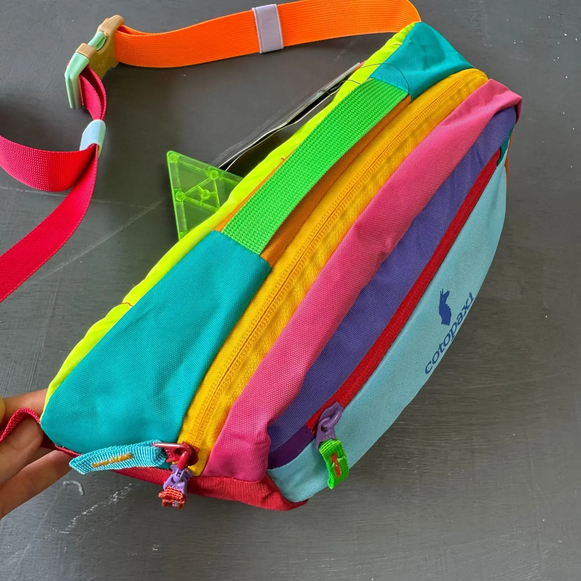 2026 Dopamine 3l Outdoor Sports Chest Bag Crossbody Chest Bag Unisex Sports Bag. High Quality