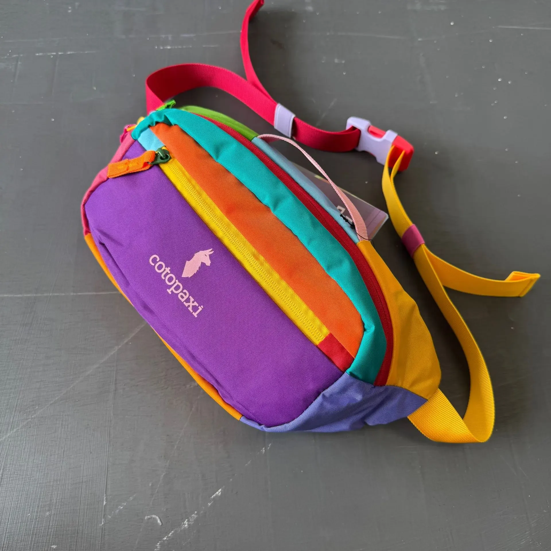 2026 Dopamine 3l Outdoor Sports Chest Bag Crossbody Chest Bag Unisex Sports Bag. High Quality