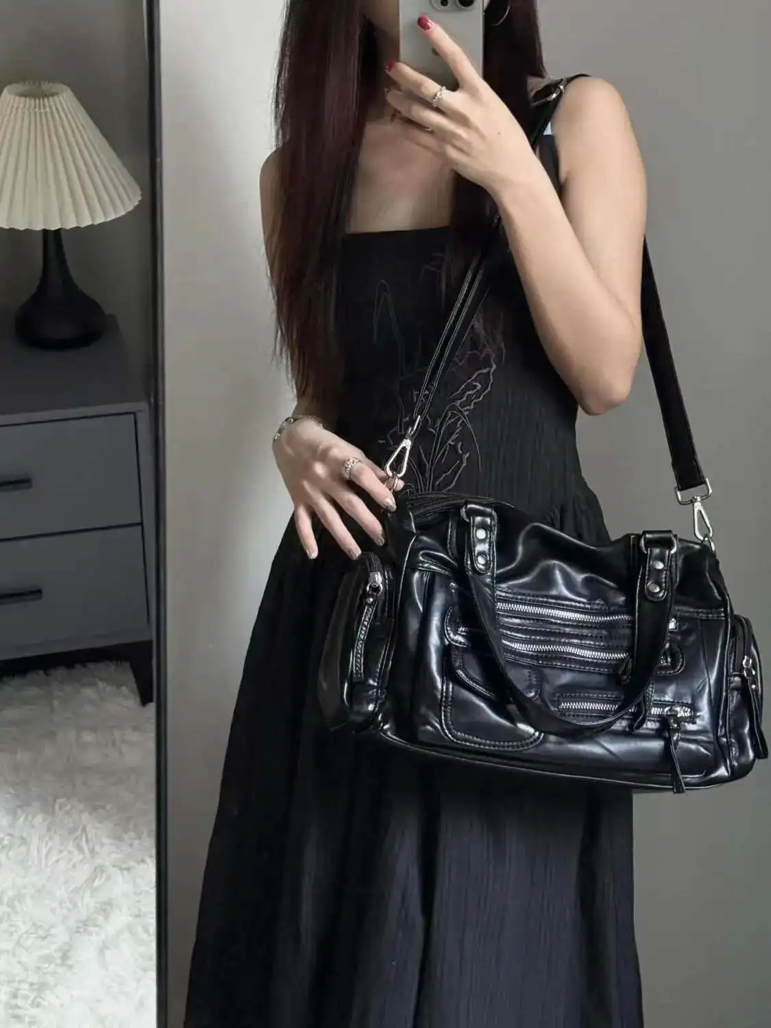 Y2k Women Black Vintage Shoulder Bags Punk Gothic Crossbody Bag Multi Pocket Handbags PU Leather Fashion Large Capacity Tote Bag