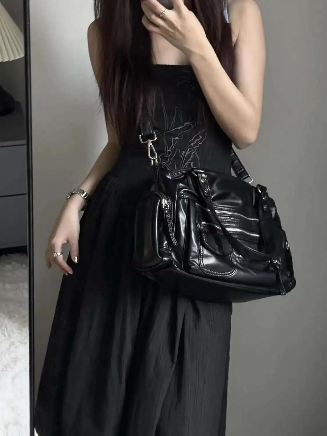 Y2k Women Black Vintage Shoulder Bags Punk Gothic Crossbody Bag Multi Pocket Handbags PU Leather Fashion Large Capacity Tote Bag