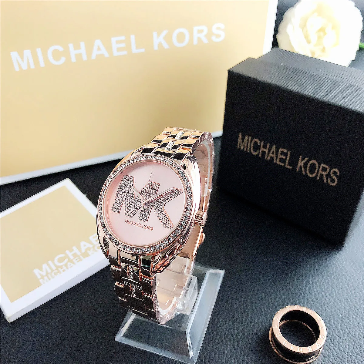 Brand new Michael Kors MK fashion single-row crystal letter watch bag, pink scale, stylish and personalized girl’s handbag