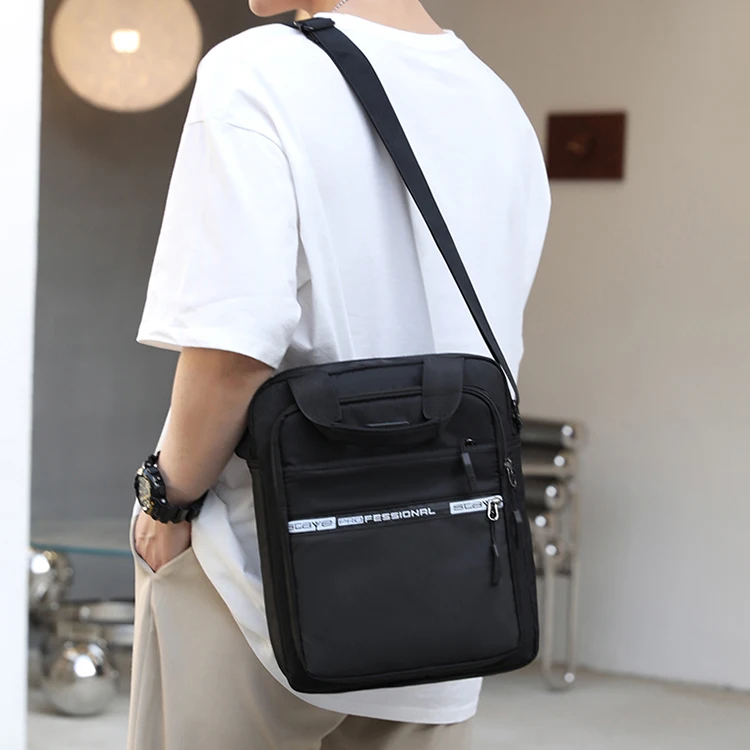 Men's Crossbody Bag with Adjustable Shoulder Strap, Multifunctional Handbag for Daily Commuting, Casual Outdoor Bag
