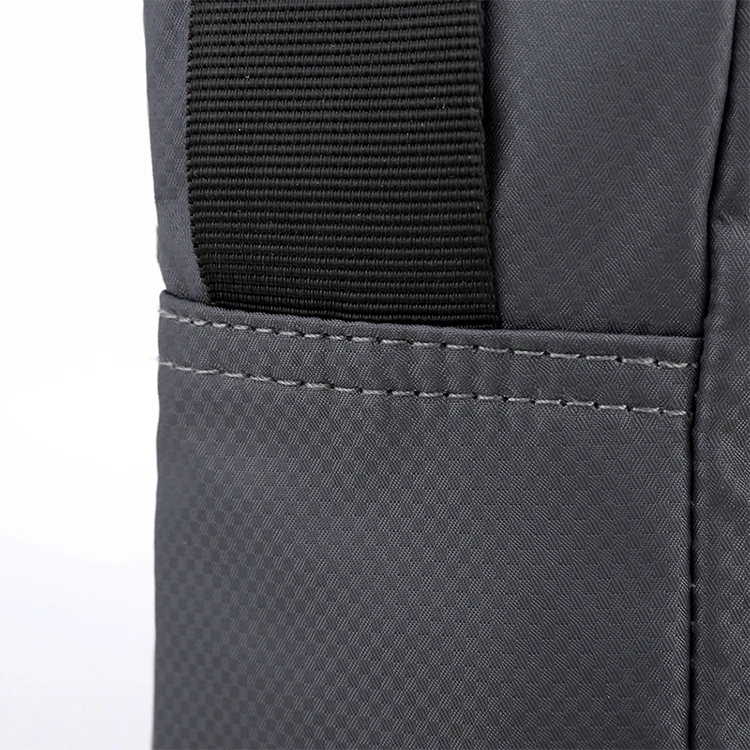 Men's Crossbody Bag with Adjustable Shoulder Strap, Multifunctional Handbag for Daily Commuting, Casual Outdoor Bag