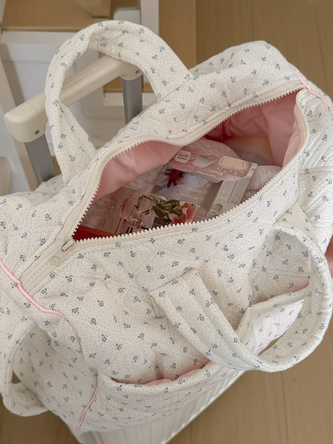 YT style fresh and sweet ins floral travel bag, new large-capacity handbag, student commuter tote bag