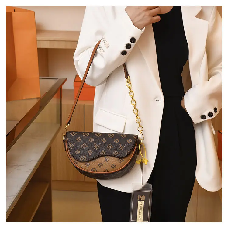 2025 Designer Luxury Women's Bag Crossbody Shoulder Purses Handbag Fashion Koean Japan Women Clutch Travel Tote Bag