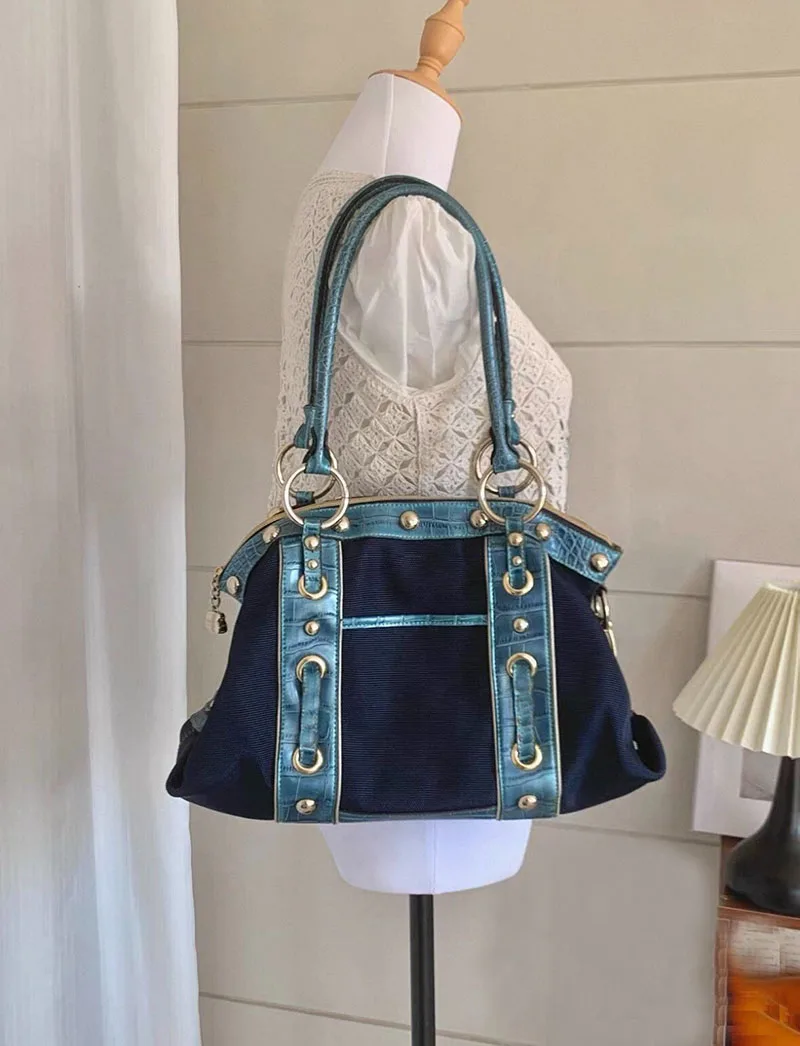 Vintage High-end Large-capacity Handbag Shoulder Bag Sweet and Cool Babes Underarm Niche Casual Contrasting Color Bag