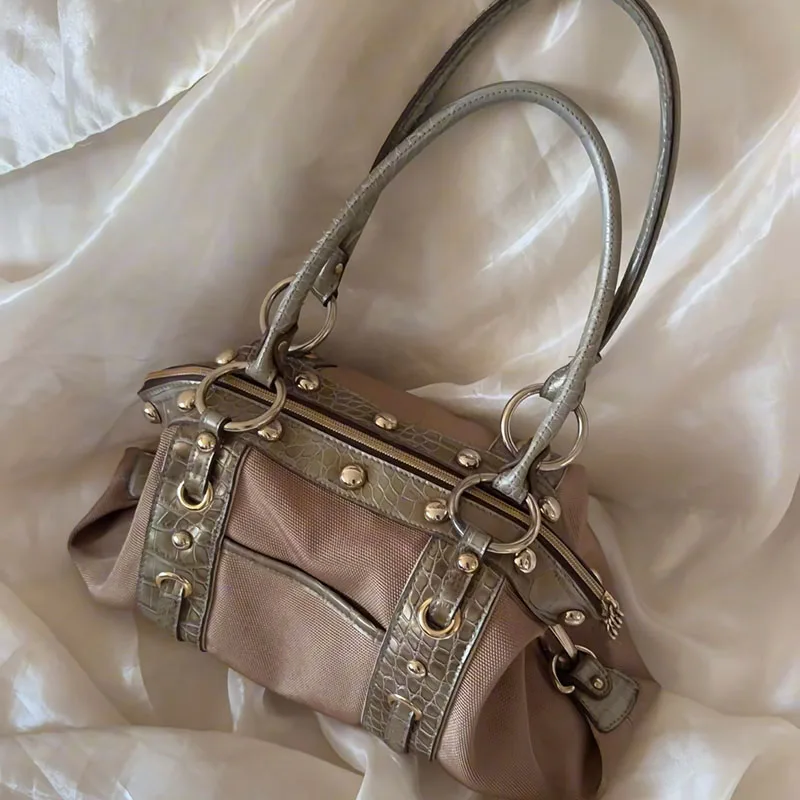 Vintage High-end Large-capacity Handbag Shoulder Bag Sweet and Cool Babes Underarm Niche Casual Contrasting Color Bag