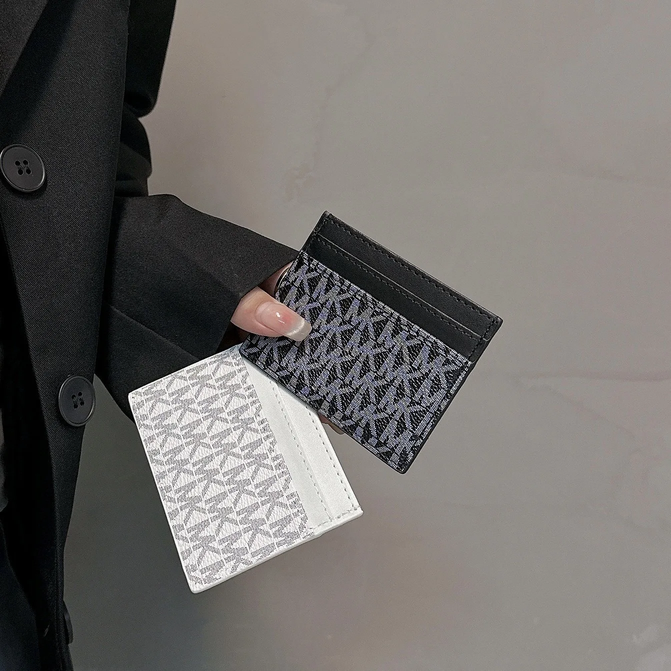 2026 Michael Kors Women's Fashion Leisure Card Bag MK Driver's License Card Cover Zero Wallet Girls' Multiple Card Clip