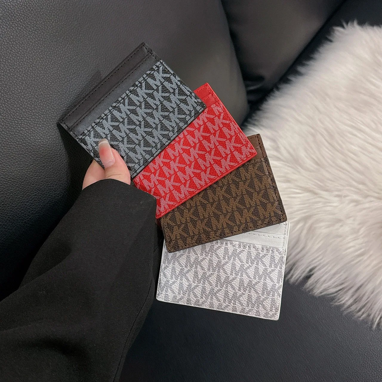 2026 Michael Kors Women's Fashion Leisure Card Bag MK Driver's License Card Cover Zero Wallet Girls' Multiple Card Clip