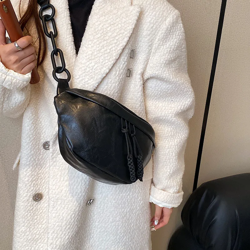 Soft Leather Waist Bag For Women Chain Fanny Pack High Quality Shoulder Belt Purse Bags Fashion Designer Crossbody Chest Bags
