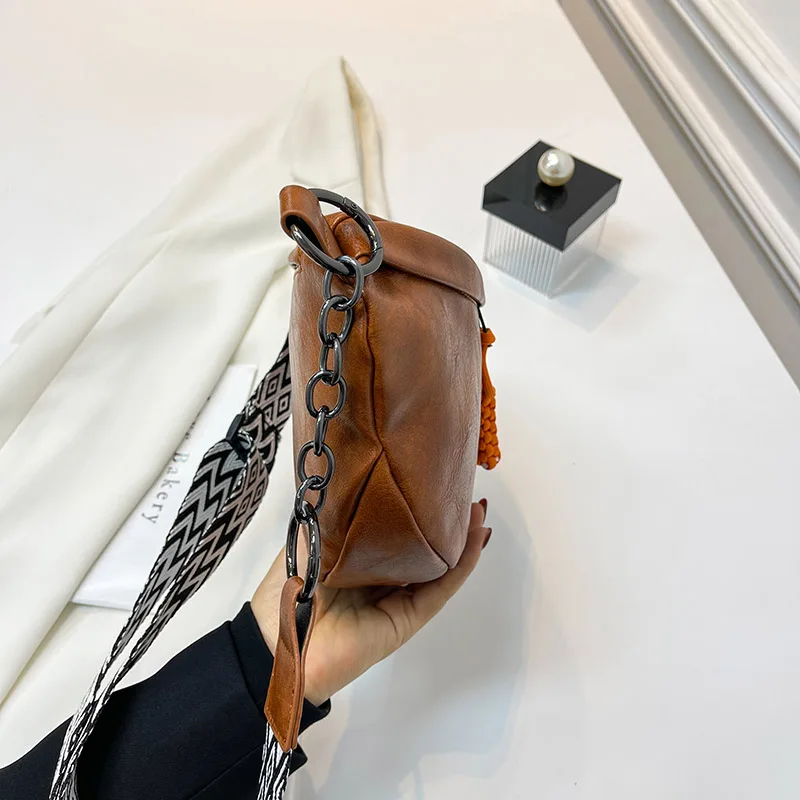 Soft Leather Waist Bag For Women Chain Fanny Pack High Quality Shoulder Belt Purse Bags Fashion Designer Crossbody Chest Bags