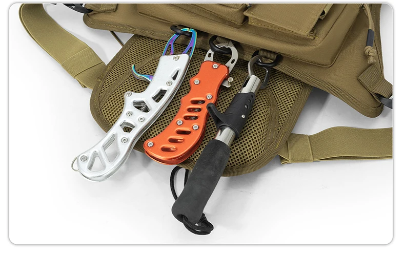 Multi-functional Chest Pack Tactical Vest for Men Hydration Backpack with Gear Holder Running Bag for Marathon Cycling Trekking