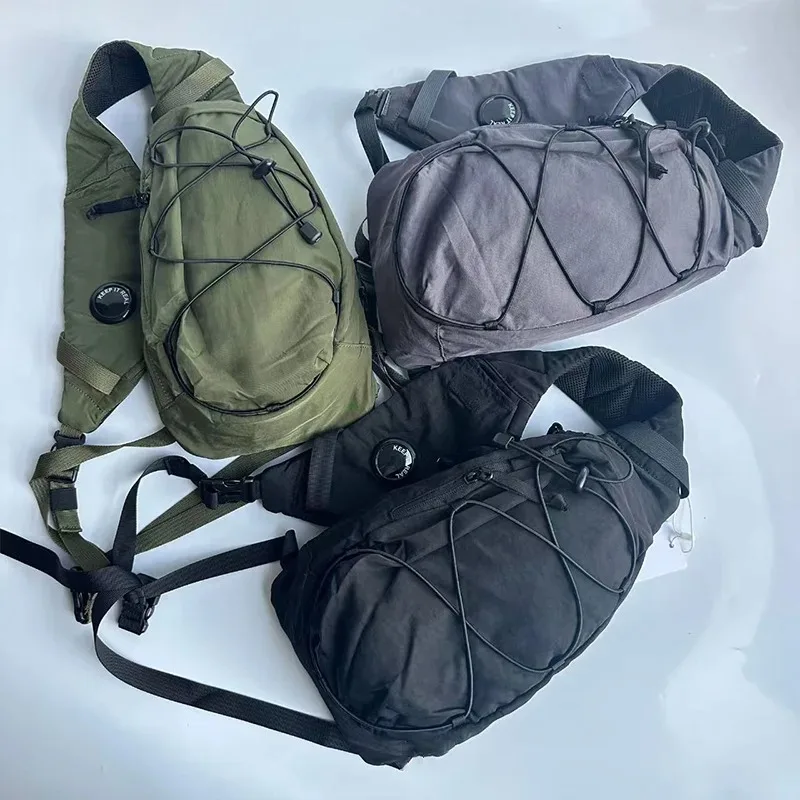 Fashionable Large-Capacity Outdoor Casual Chest Bag for Men and Women, Lightweight and Durable, ...