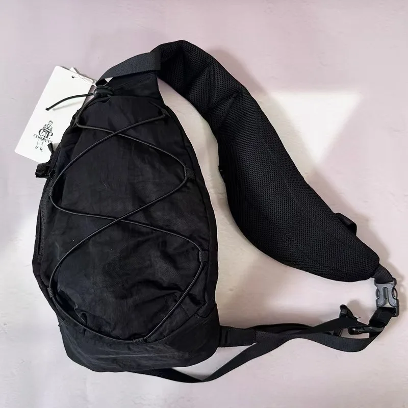 Fashionable Large-Capacity Outdoor Casual Chest Bag for Men and Women, Lightweight and Durable, ...