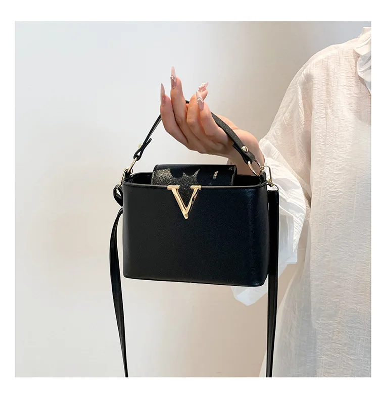 Luxury Women's Tote Bag, Chic V Shaped Stylish Pu Leather Bucket Bag, Top Cover Handbag Women Shoulder Crossbody Bags for Woman