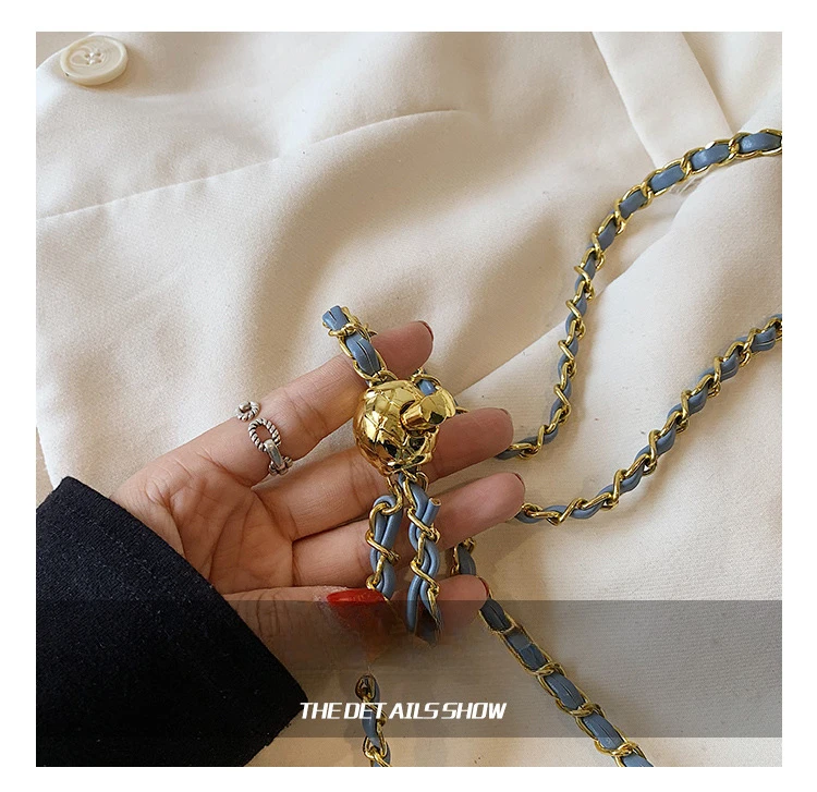 Lingge Chain Mini Shoulder Bag Women's Chain Handbag Retro Commuting Decoration Lipstick Crossbody Bag Dinner Bag Purse