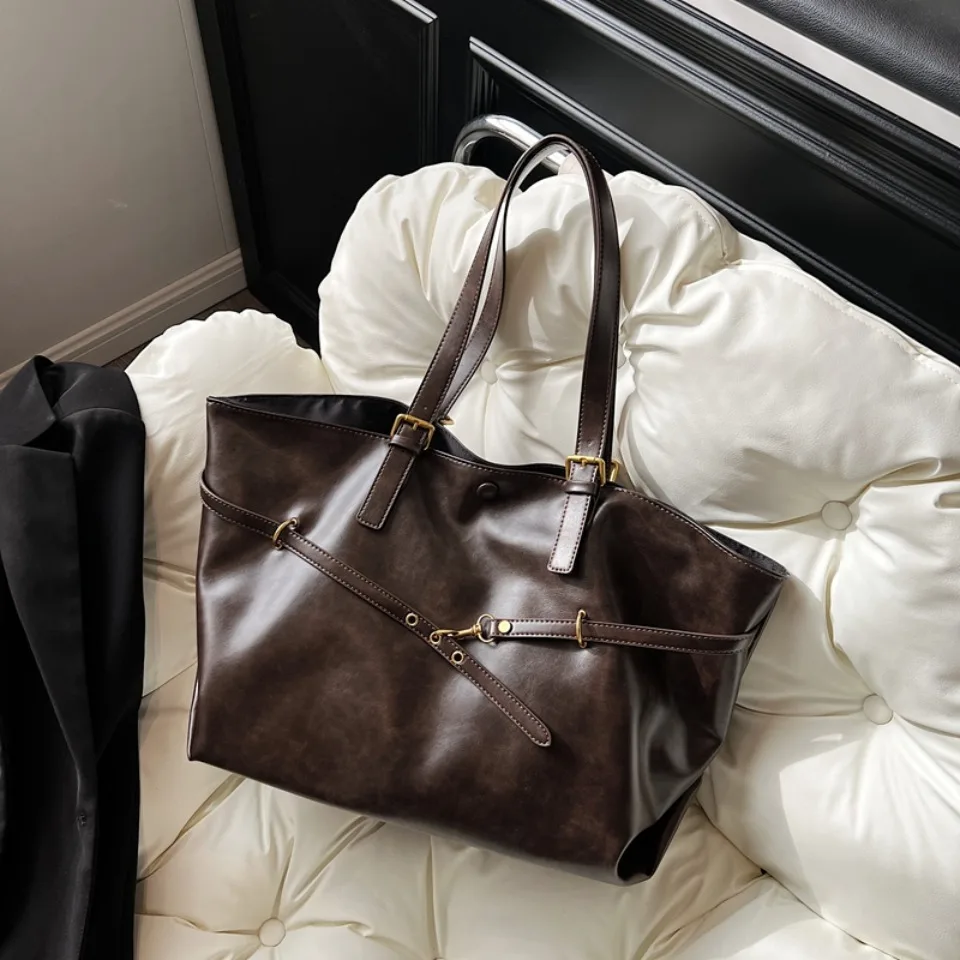 Vintage Oil-Waxed Pu Leather Tote Shoulder Bag Large Capacity with Decorative Belt for Work Travel 16-inch Laptop A4 Documents