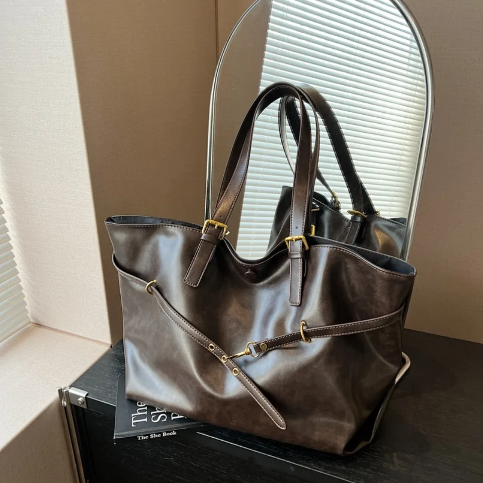 Vintage Oil-Waxed Pu Leather Tote Shoulder Bag Large Capacity with Decorative Belt for Work Travel 16-inch Laptop A4 Documents